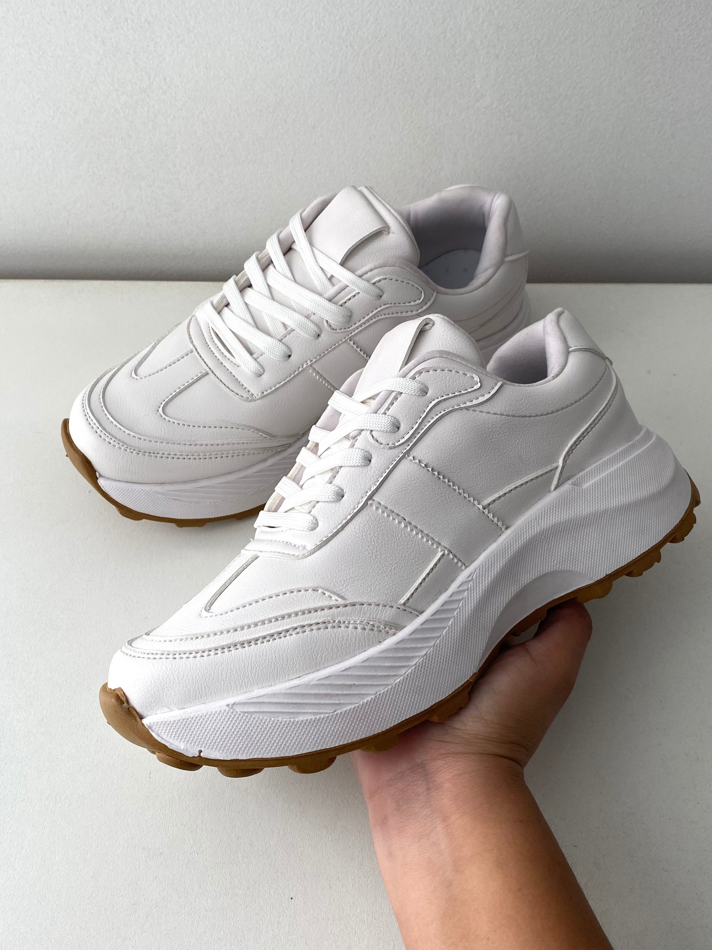 Zapatillas Emma White